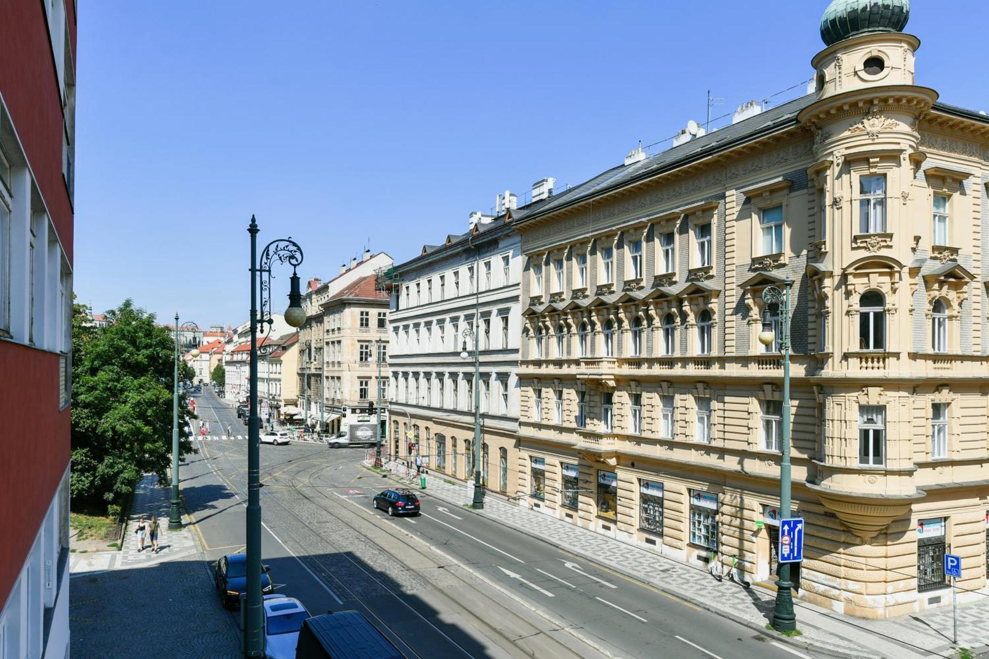 Wsp Petrin Garden Apartments Prague Exterior photo