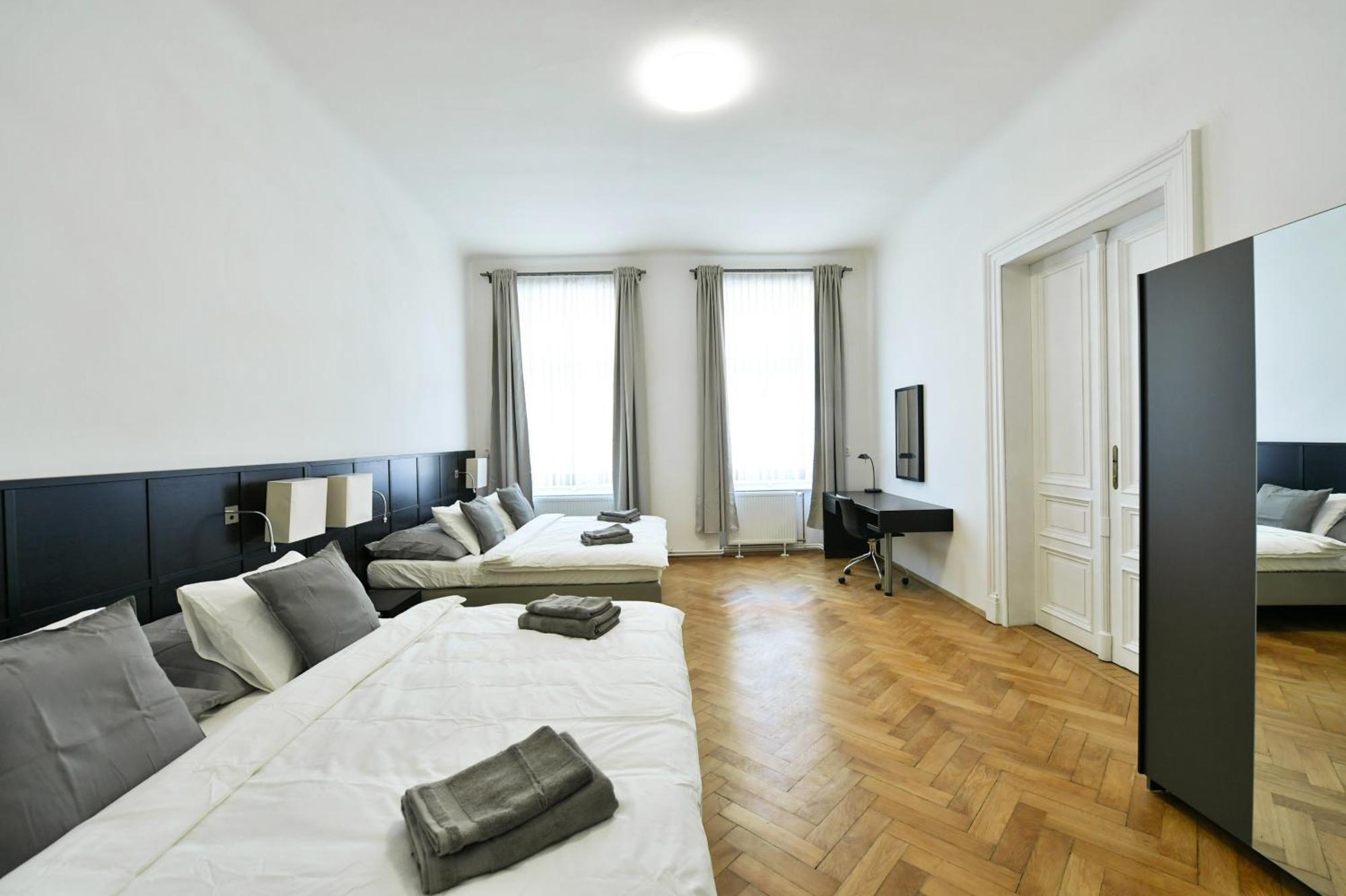 Wsp Petrin Garden Apartments Prague Exterior photo
