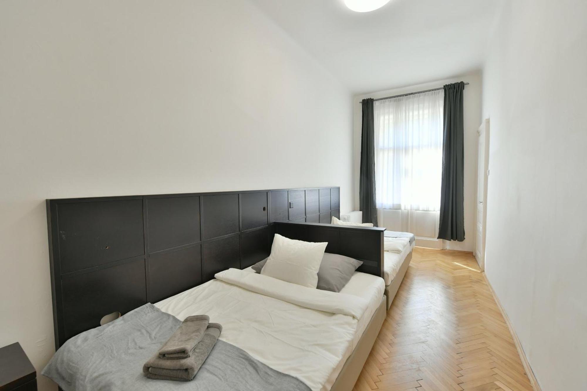 Wsp Petrin Garden Apartments Prague Exterior photo