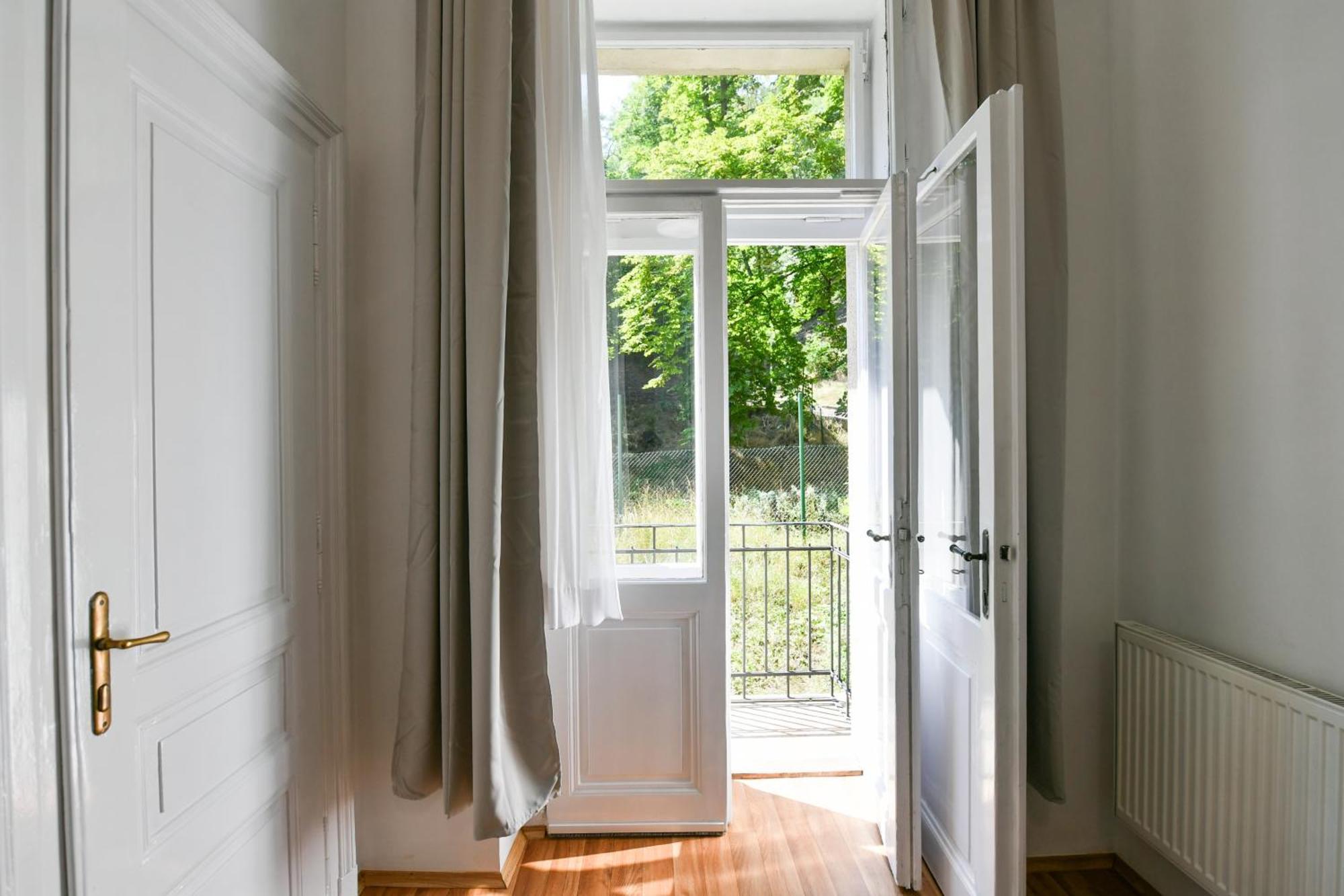 Wsp Petrin Garden Apartments Prague Exterior photo